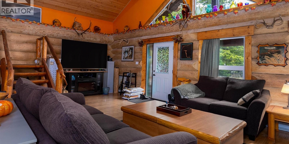 3981 DOBBIE STREET Terrace Photo 2 3981 DOBBIE STREET Terrace Photo 2